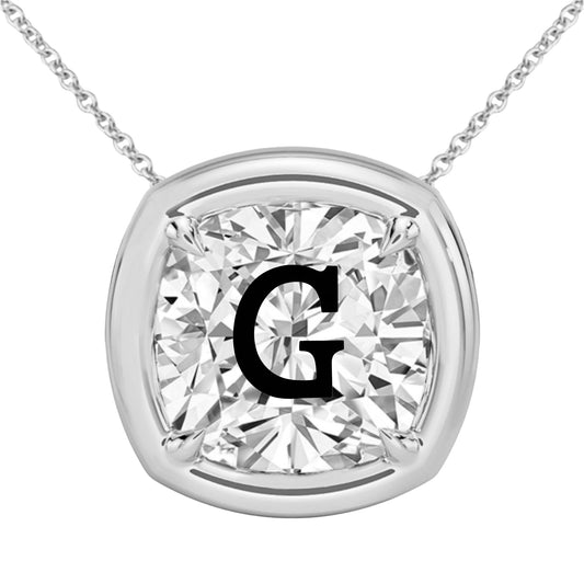 שרשרת אבן מוסונייט קושן מרחפת עם חריטת לייזר אות באנגלית - שיבוץ בזל ציפורני חתול כסף 925