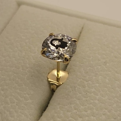 עגיל יהלום מעבדה עגול עם חריטת לייזר חמסה בחמסה – זהב 14 קראט צהוב/לבן/רוז גולד – עגיל ייחודי עם מסר רוחני