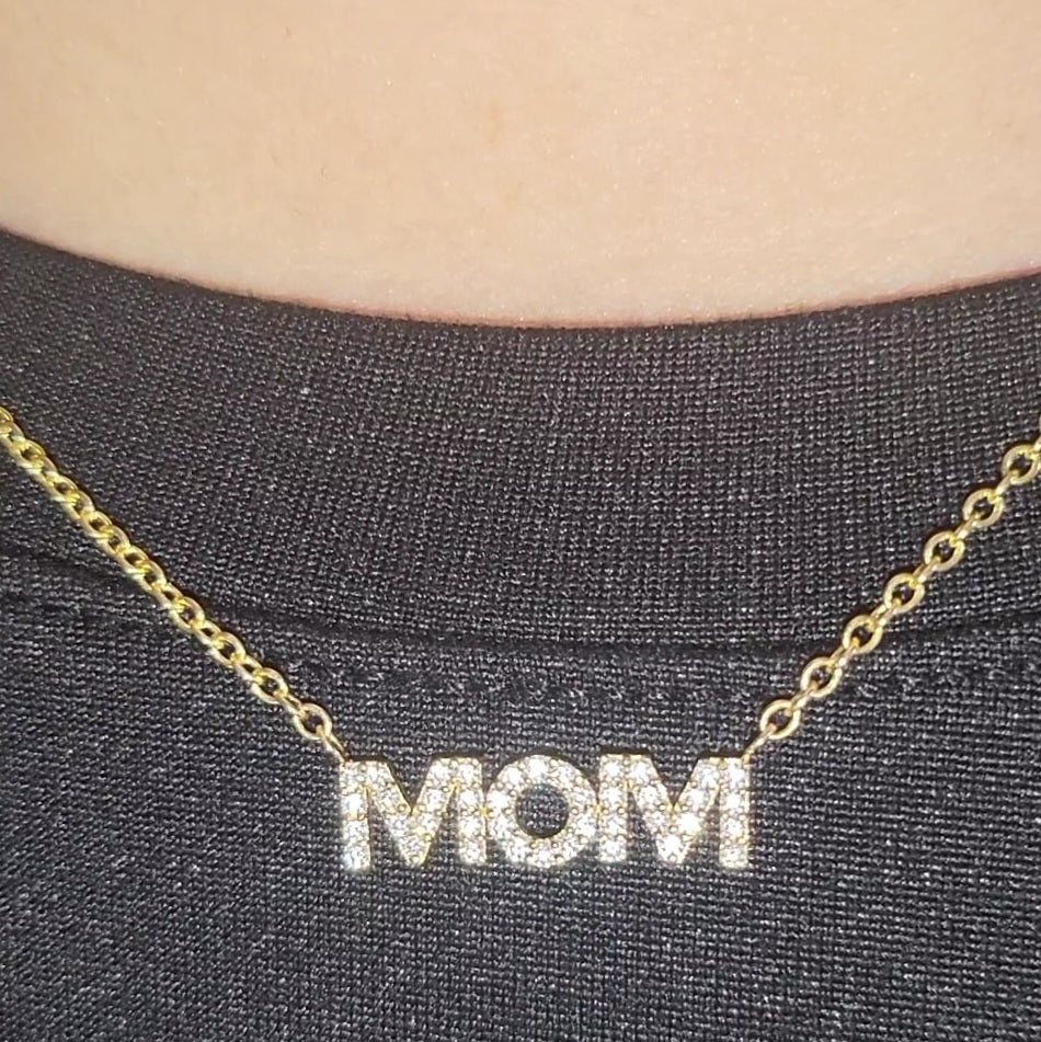 MOM Pendant Necklace Lab Grown Diamonds 14K Yellow/White/Rose Gold