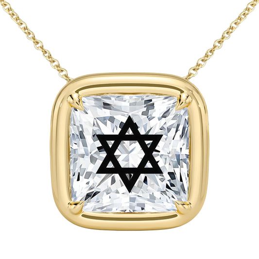 שרשרת אבן מוסונייט פרינסס מרחפת עם חריטת לייזר מגן דוד - שיבוץ בזל ציפורני חתול זהב 14 קראט צהוב/לבן/רוז גולד