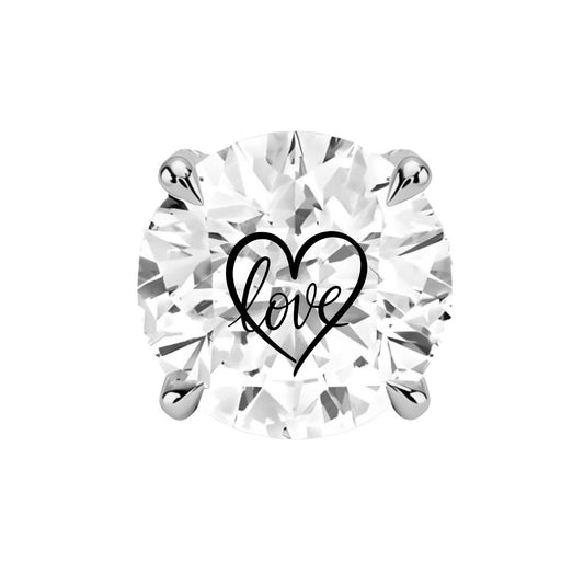 עגיל אבן מוסונייט עגול עם חריטת לייזר לב Love – כסף 925 – עגיל ייחודי עם מסר אהוב