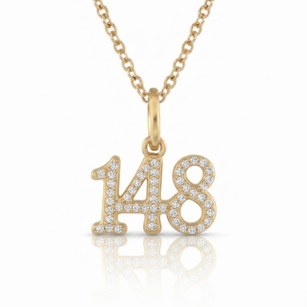שרשרת תליון עדין מספר 148 גימטריה של רבי נחמן מברסלב בשיבוץ יהלומי מעבדה זהב 14 קראט צהוב/לבן/רוז גולד