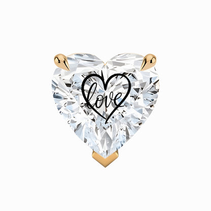 עגיל יהלום מעבדה לב עם חריטת לייזר לב Love – זהב 14 קראט צהוב/לבן/רוז גולד – עגיל ייחודי עם מסר אהוב