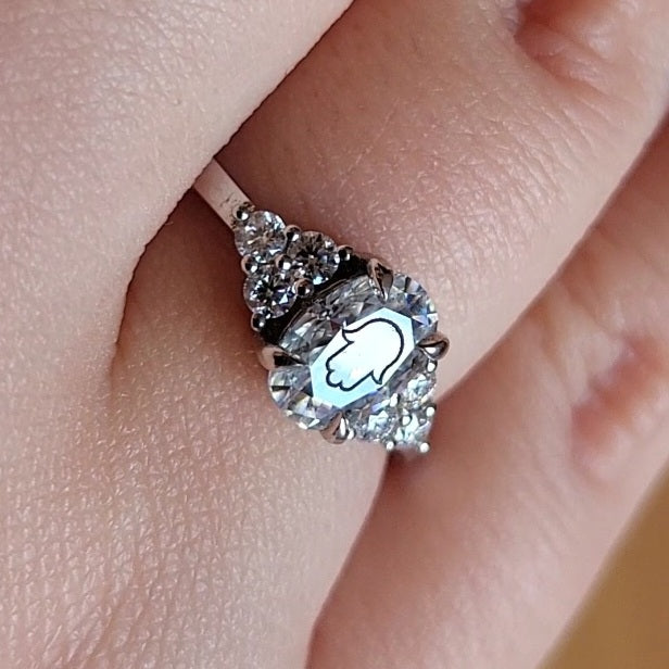 Laser Engrave Lab Grown Diamond Oval Ring Hamsa Engraved 14K Yellow/White/Rose Gold