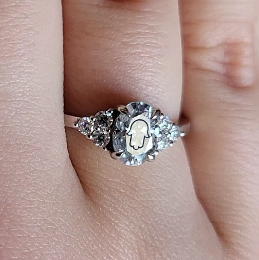 Laser Engrave Lab Grown Diamond Oval Ring Hamsa Engraved 14K Yellow/White/Rose Gold