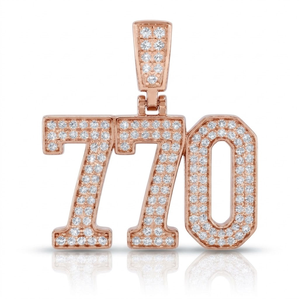 תליון גדול מספר 770 הרבי מלובביץ יהלומי מעבדה זהב 14 קראט צהוב/לבן/רוז גולד - עיצוב מיוחד