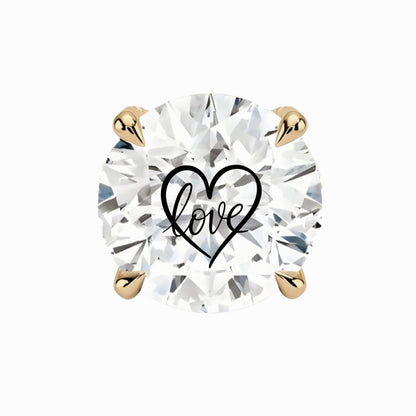 עגיל אבן מוסונייט עגול עם חריטת לייזר לב Love – זהב 14 קראט צהוב/לבן/רוז גולד