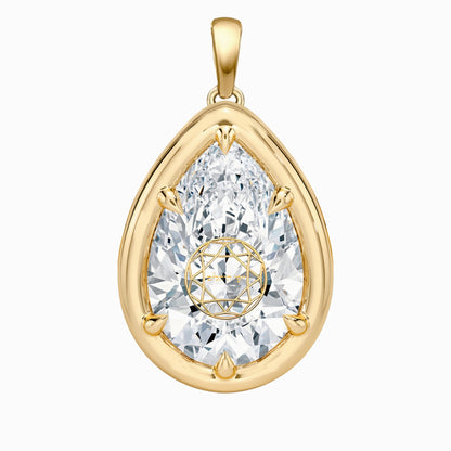 תליון יהלום מעבדה טיפה עם חריטת לייזר בעיצוב אישי - שיבוץ בזל ציפורני חתול זהב 14 קראט צהוב/לבן/רוז גולד